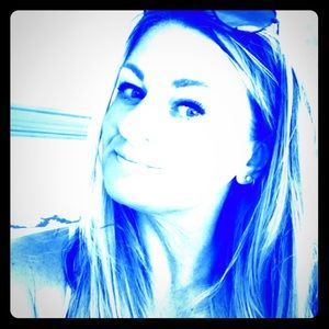 Meet your Posher, Louisa